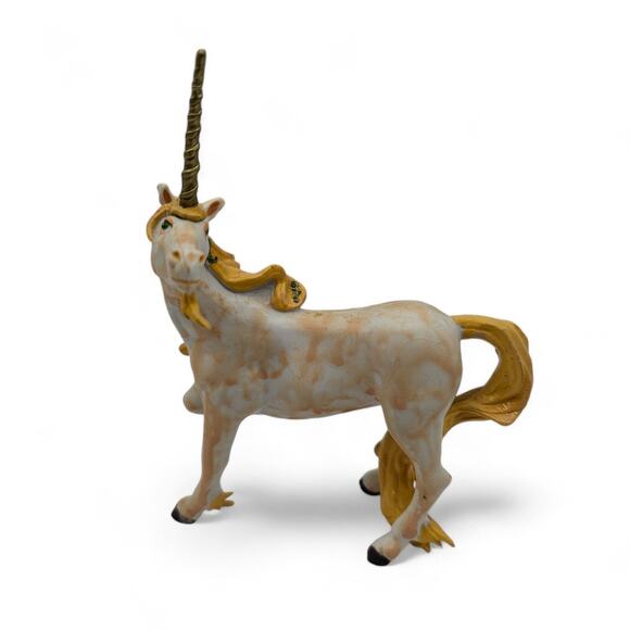 Vintage 2002 Papo Unicorn Action Figure Figurine Gold Yellow - Picture 1 of 5